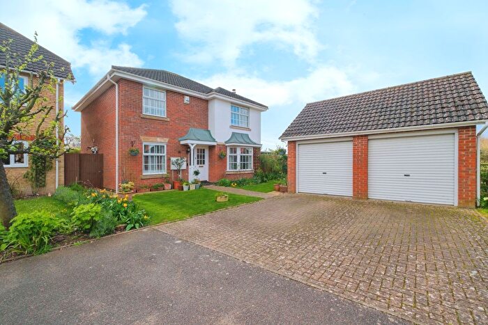 4 Bedroom Detached House For Sale In Edis Way, Foxton, Cambridge, Cambridgeshire, CB22