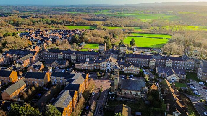 1 Bedroom Apartment For Sale In Southdowns Park, Cavendish House Southdowns Park, RH16