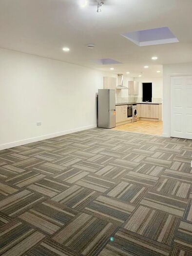 2 Bedroom Flat To Rent In Cavendish Road, Leicester, LE2