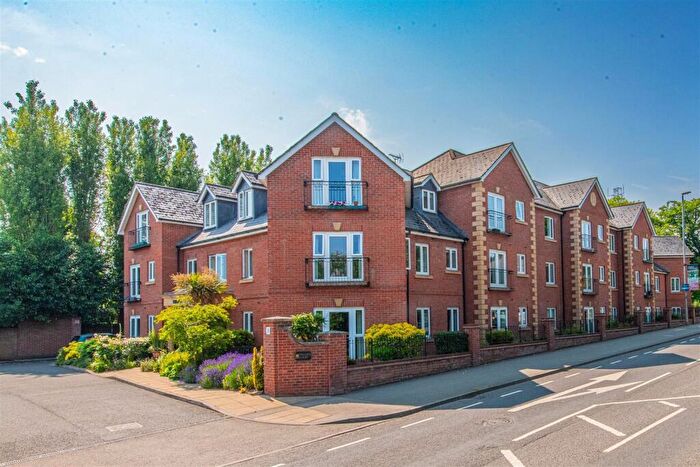 1 Bedroom Apartment For Sale In Leicester Road, Market Harborough, LE16