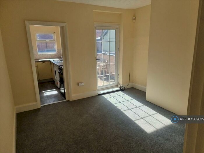2 Bedroom Terraced House To Rent In Uppermoor Road, Allenton, Derby, DE24