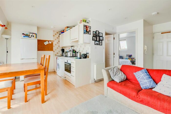 1 Bedroom Flat To Rent In Chiswick High Road, London, W4