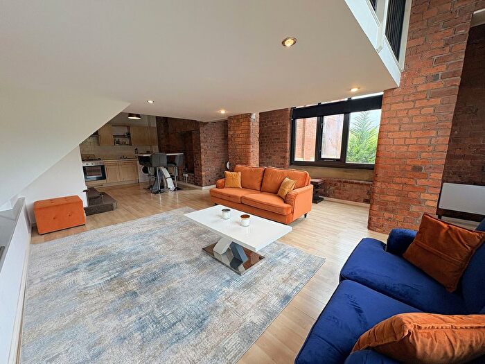 2 Bedroom Flat For Sale In Cottonfields, Bolton, BL7