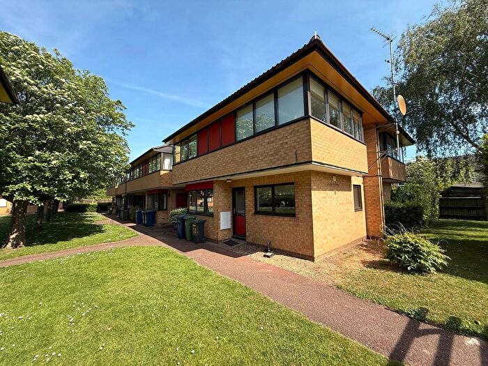 2 Bedroom Flat To Rent In Sherbourne Close, Cambridge, Cambridgeshire, CB4