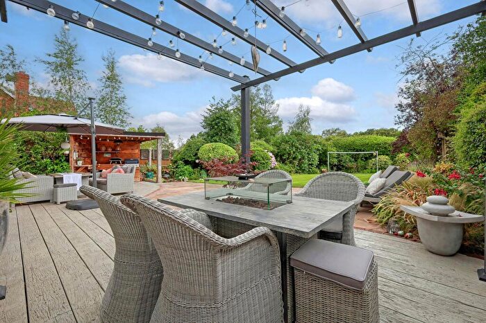 6 Bedroom Detached House For Sale In Well Lane, Stock, CM4