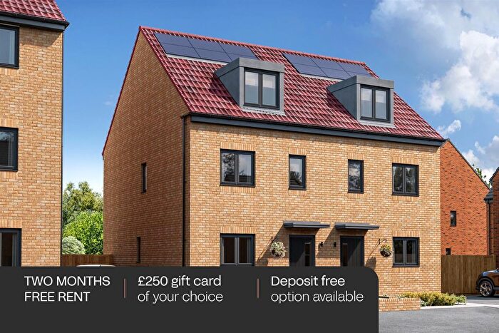 3 Bedroom Semi-Detached House To Rent In Liberty Rise, Hull, HU9