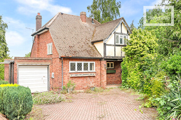 2 Bedroom Detached House For Sale In Wood Meads, Epping, CM16