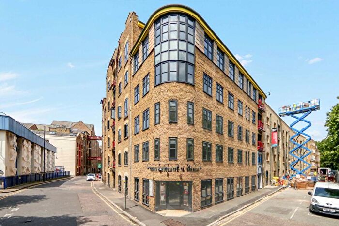 2 Bedroom Flat To Rent In Reardon Path, Wapping, E1W