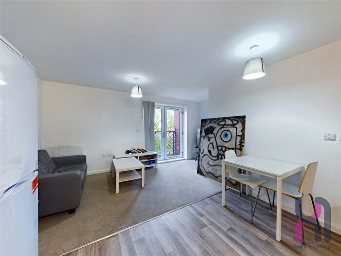 2 Bedroom Flat For Sale In Spinner House, Elmira Way, Saflord, Manchester, M5