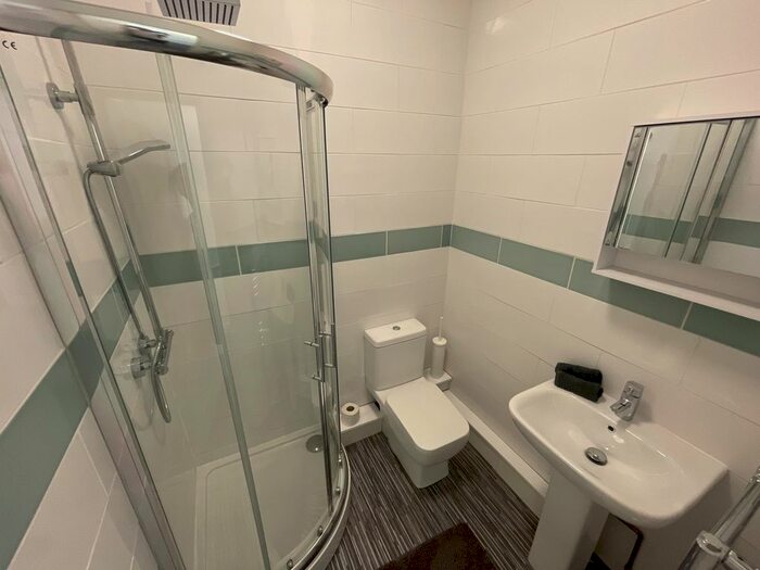 1 Bedroom Flat To Rent In Ballbrook Avenue, Didsbury, M20