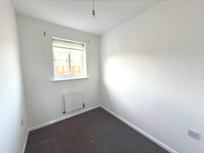 3 Bedroom Terraced House For Sale In Harron Close, Westvale, L32
