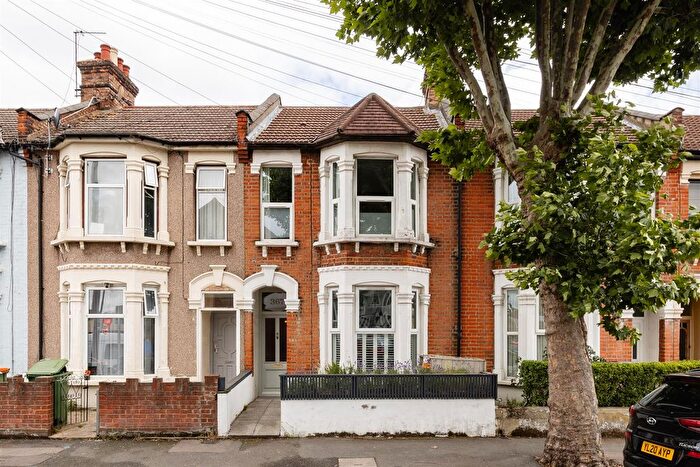 3 Bedroom Terraced House For Sale In Dersingham Avenue, Manor Park, E12