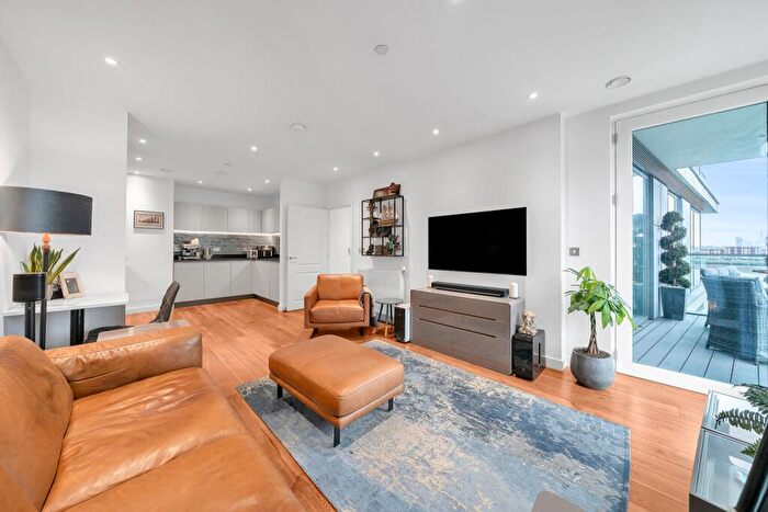 2 Bedroom Flat For Sale In Harrison Walk, Iverson Point, SE10