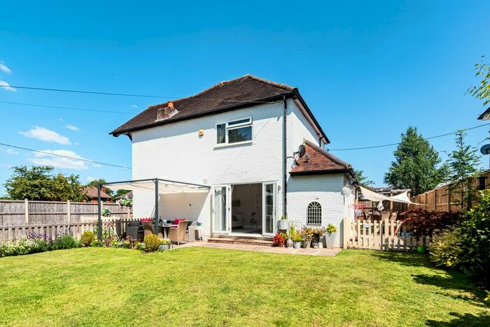 4 Bedroom Detached House For Sale In Hollybush End House, Eversley Centre, Hampshire, RG27