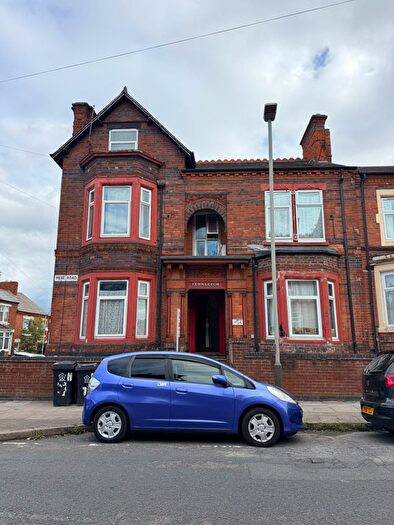 1 Bedroom Flat To Rent In Mere Road Flat, Leicester, LE5