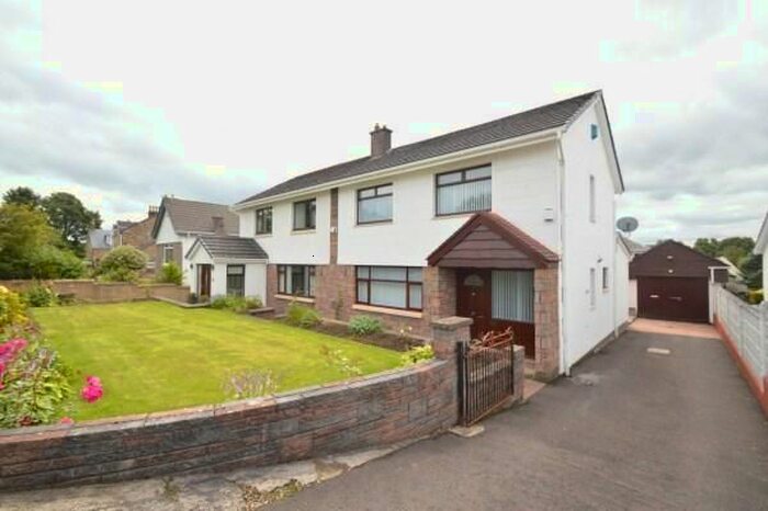 3 Bedroom Semi-Detached House To Rent In Lilybank Avenue, Muirhead, Glasgow, G69