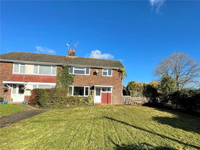 3 Bedroom House To Rent In Stoke Charity Road, Kings Worthy, Hampshire, SO21