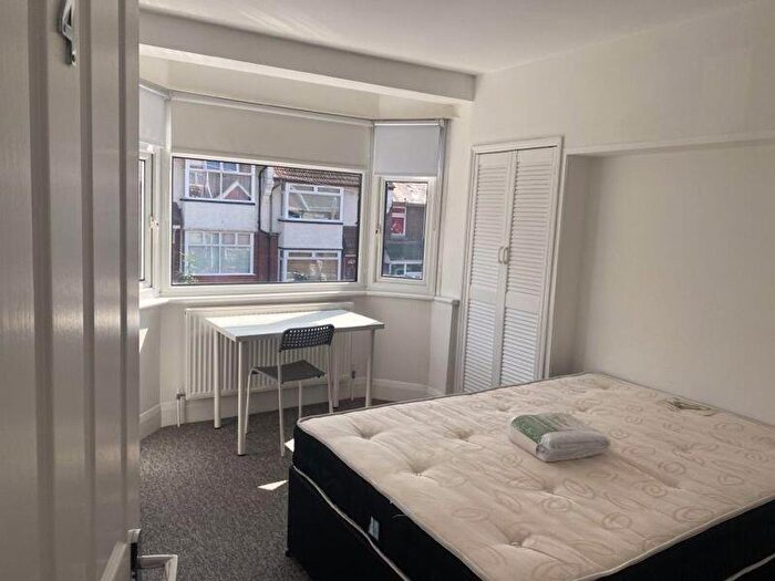 6 Bedroom Terraced House To Rent In Stanmer Villas, Brighton, BN1