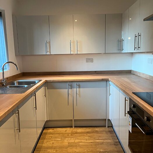 2 Bedroom Flat To Rent In Garstang Road, Preston, PR1