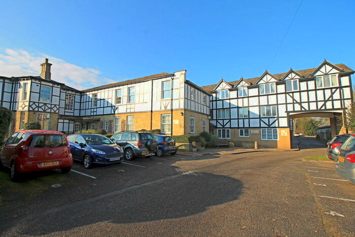 1 Bedroom Flat To Rent In West Street, Godmanchester, Cambridgeshire, PE29