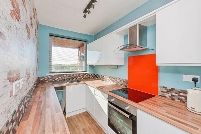 1 Bedroom Flat For Sale In Springfield Road, Sutton Coldfield, B75