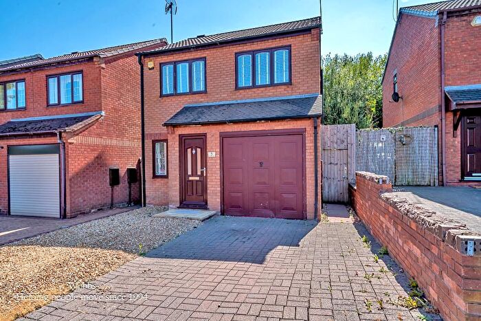 3 Bedroom Detached House For Sale In Greenslade Grove, Hednesford, Cannock, WS12