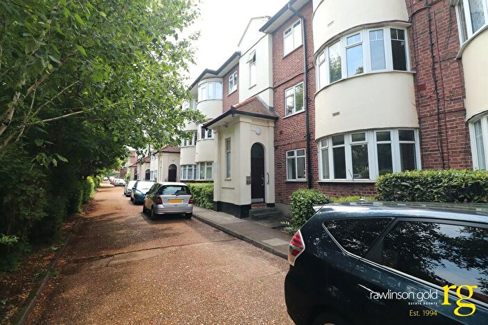 2 Bedroom Apartment To Rent In Minehead Court, Rayners Lane, HA2