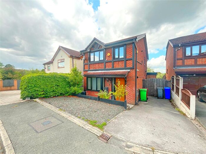 3 Bedroom Detached House For Sale In Catchdale Close, Blackley, Manchester, M9