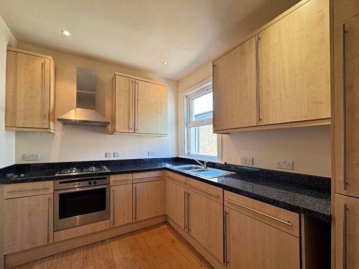2 Bedroom Flat To Rent In John Ruskin Street, London, SE5