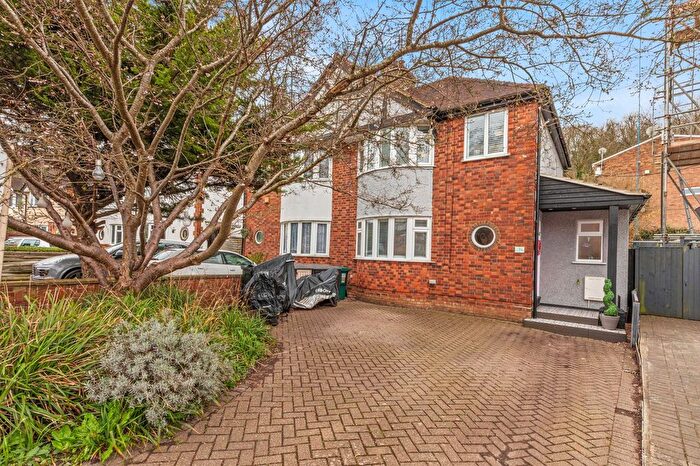 3 Bedroom Semi-detached House For Sale In Micklefield Road, High Wycombe, HP13