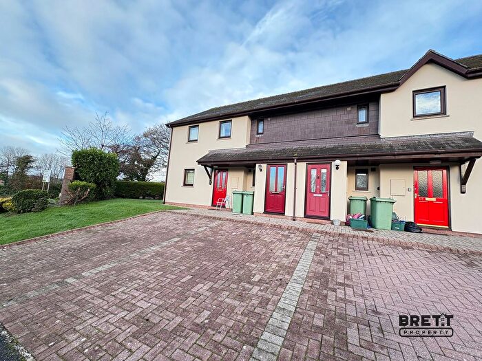 2 Bedroom Flat For Sale In The Clicketts, Tenby, Pembrokeshire., SA70