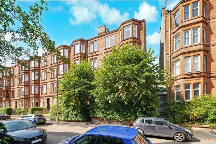 2 Bedroom Flat For Sale In Garthland Drive, Glasgow, Lanarkshire, G31