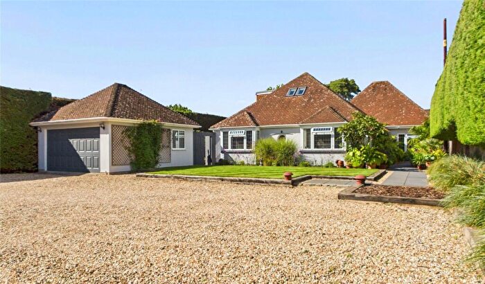4 Bedroom House For Sale In Sussex Lane, Spencers Wood, Reading, Berkshire, RG7