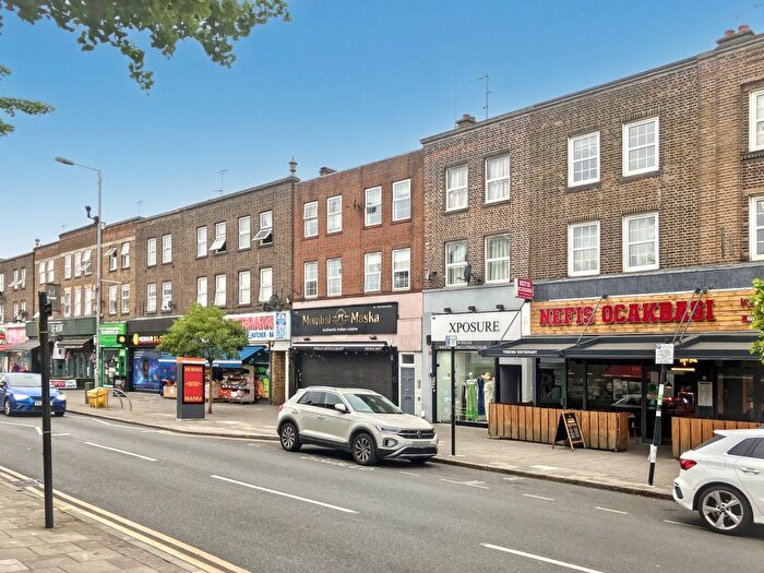 1 Bedroom Flat To Rent In Old Church Road, (), Chingford Mount, E4