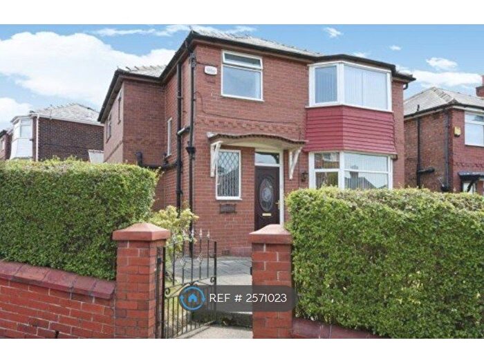 3 Bedroom Detached House To Rent In Barton Road, Swinton, Manchester, M27