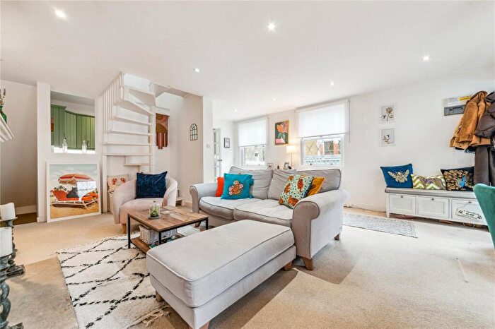 2 Bedroom Apartment For Sale In Shelgate Road, SW11