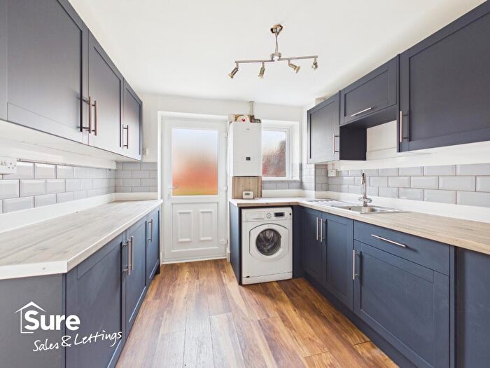 3 Bedroom Terraced House To Rent In Fletcher Way, Hemel Hempstead, Hertfordshire, HP2