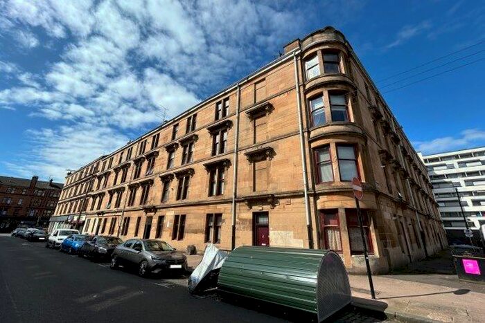2 Bedroom Flat To Rent In Gardner Street, Glasgow, G11