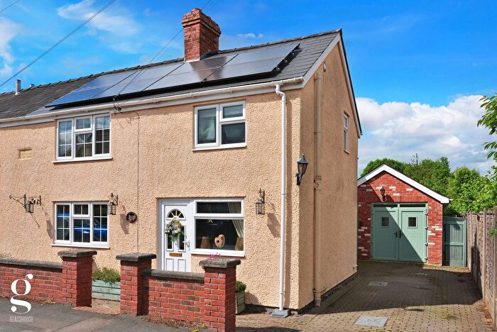 3 Bedroom Semi-Detached House For Sale In Highmore Street, Hereford, HR4