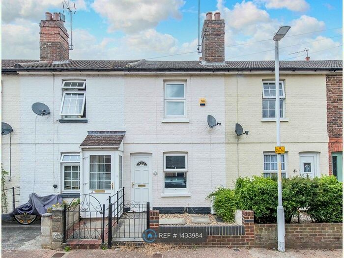 2 Bedroom Terraced House To Rent In Cromwell Road, Tunbridge Wells, TN2