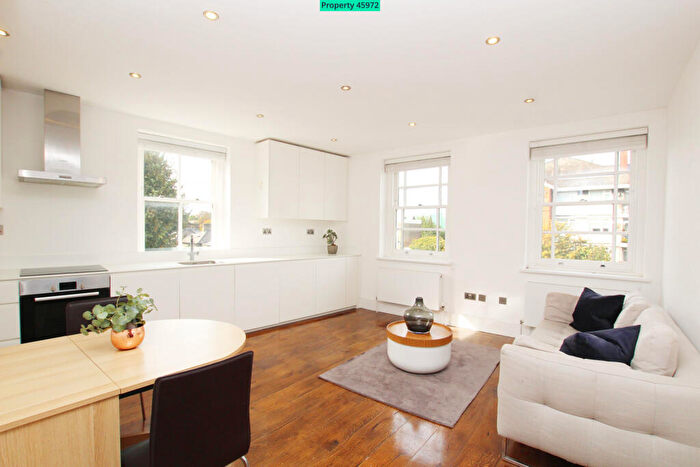 1 Bedroom Flat To Rent In Lorrimore Road, London, SE17