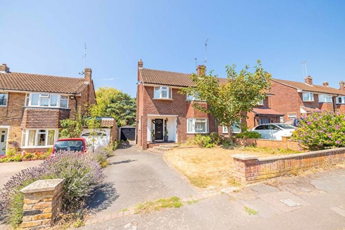 3 Bedroom Semi-Detached House For Sale In Hazell Way, Stoke Poges, SL2