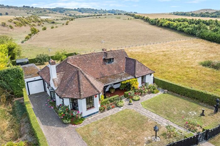 4 Bedroom Detached House For Sale In Tring Road, Ivinghoe, Buckinghamshire, LU7
