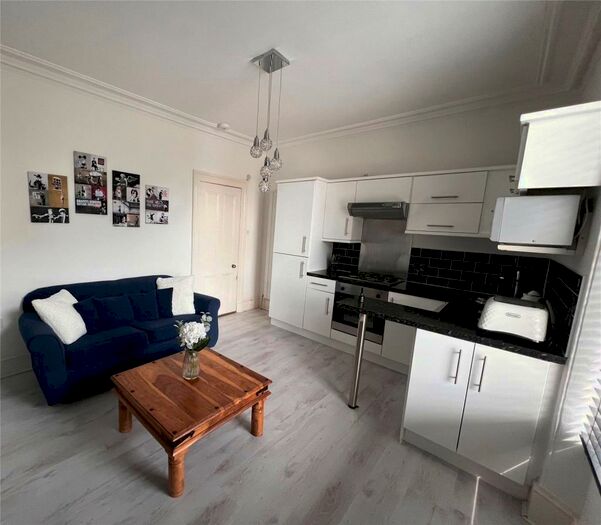 1 Bedroom Flat To Rent In Hardgate, City Centre, Aberdeen, AB10