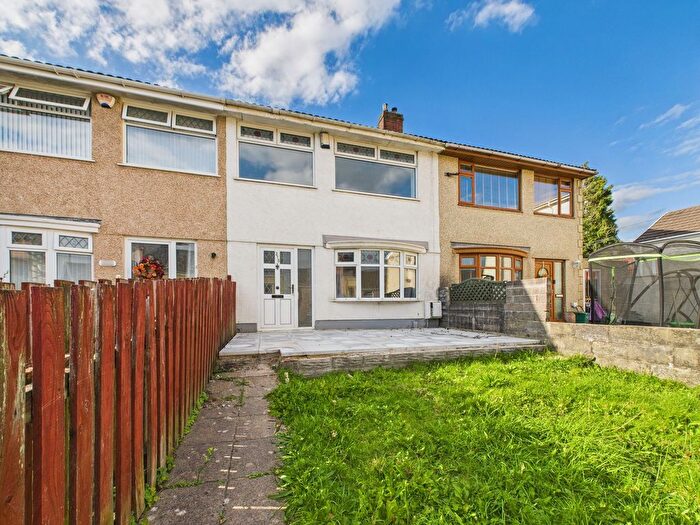 4 Bedroom Terraced House To Rent In Neath Road, Plasmarl, SA6