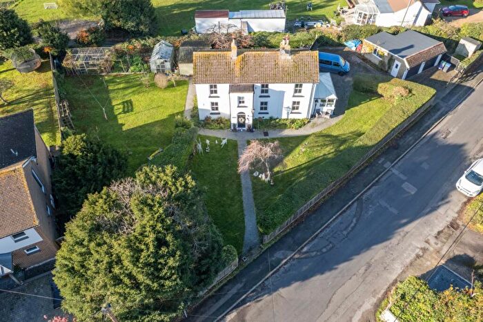 5 Bedroom Detached House For Sale In Chapel Hill, Eythorne, Dover, Kent, CT15