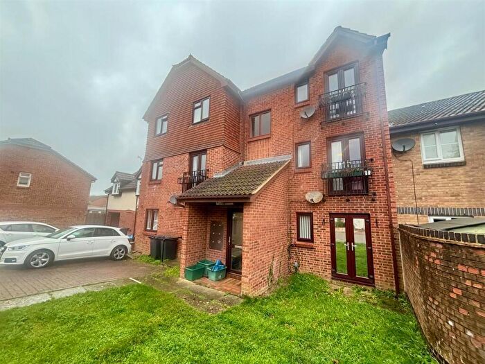 1 Bedroom Flat To Rent In Cranham Close, Abbeymead, Gloucester, GL4