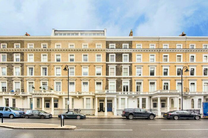 2 Bedroom Flat To Rent In Gloucester Road, South Kensington, London, SW7