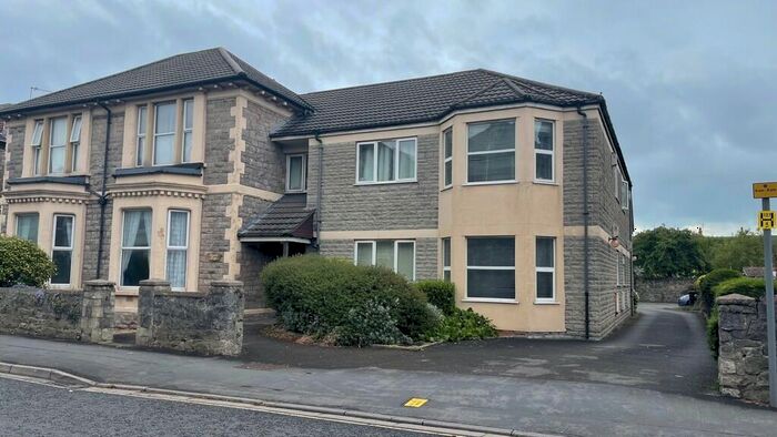 1 Bedroom Flat To Rent In Royston Lodge, Weston Super Mare, BS23