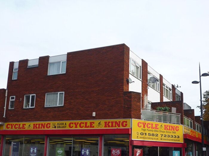 1 Bedroom Flat To Rent In Bentley Court, Moor Street, LU1